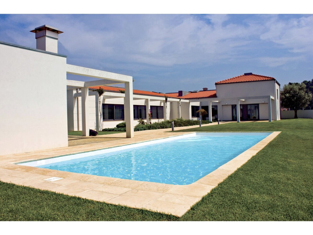 Swimmingpool Rechteckig mit flachem Boden "Sunkit" - 4.00 x 2.50 x 1.40 m + Innere Ecktreppe