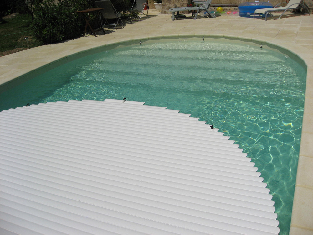 Oberirdischer Rollladen "Sylver Roll"- 9 x 4 m