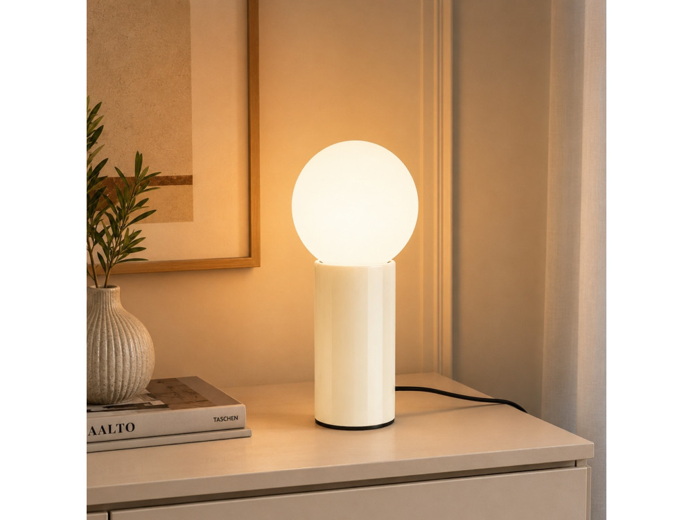 Tischlampe aus Metall „Polo“ – 15 x 15 x 35 cm – Beige