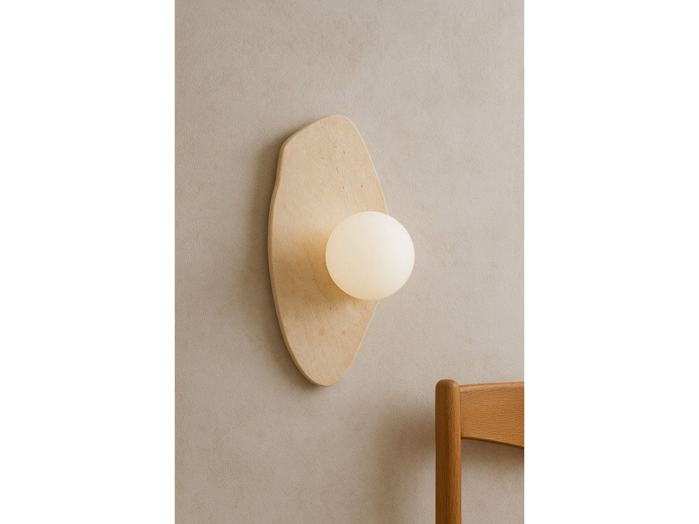 Wandleuchte aus Travertin „Busy“ – Beige / Weiß