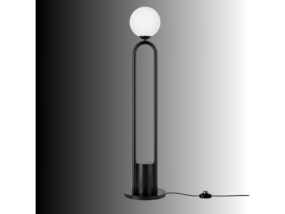 Metall-Stehlampe „Loop“ – 30 x 30 cm – Schwarz