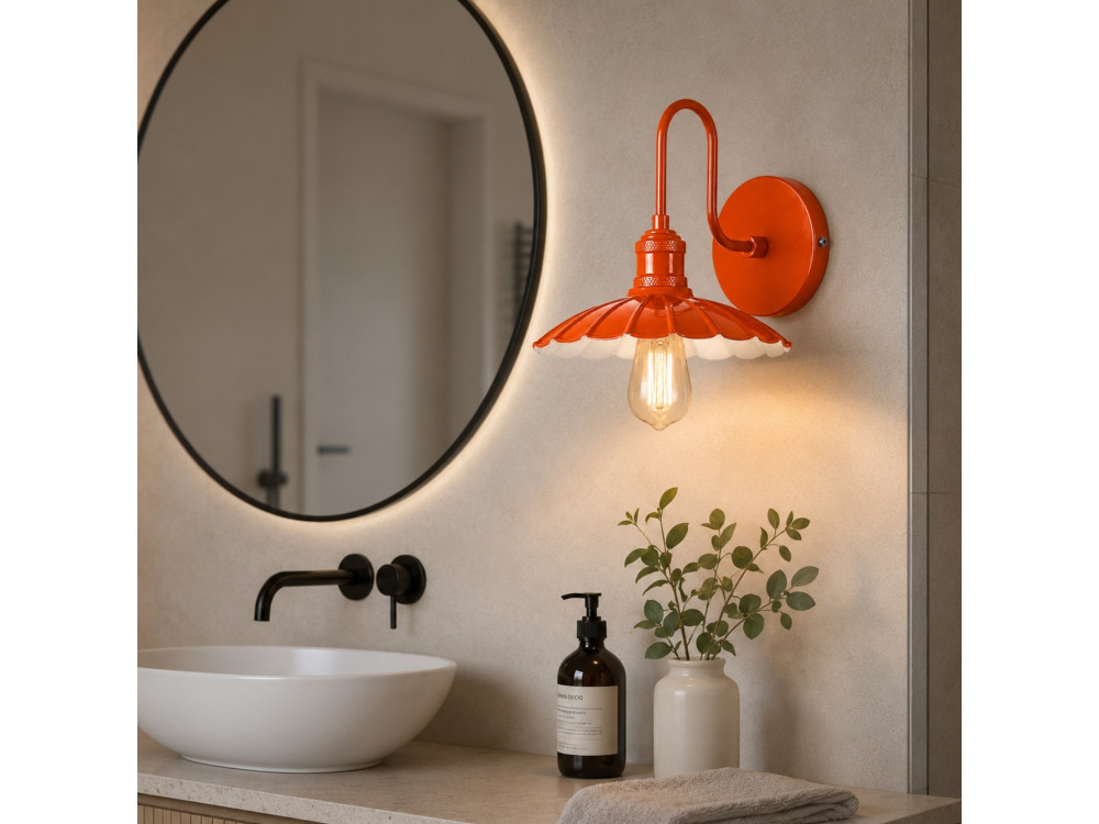 Wandleuchte aus Metall „Volan“ – 25 x 30 cm – Orange