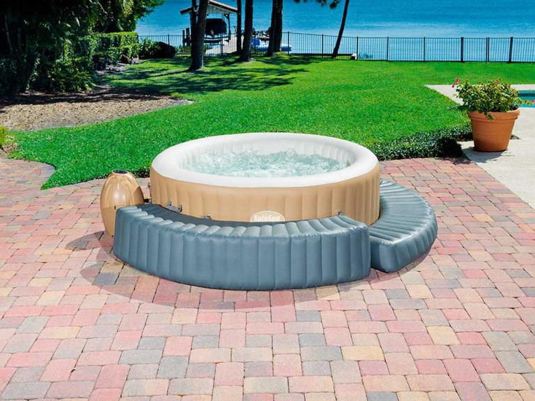 Ausstattung für aufblasbaren Whirlpool 4/6 Personen "Lay-Z Spa Surround"