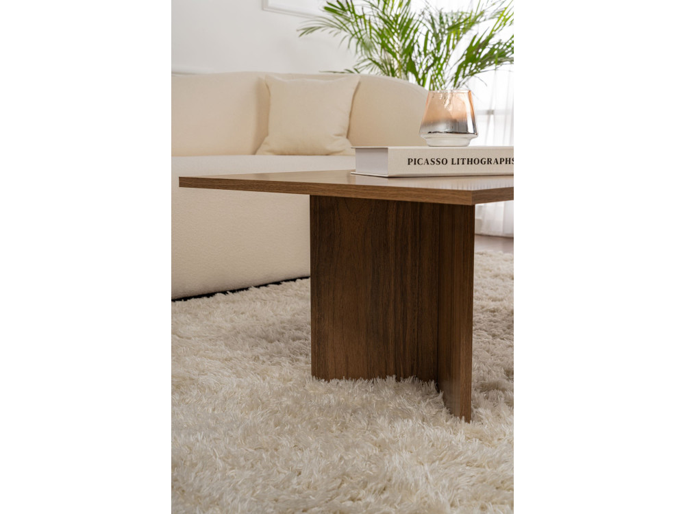 Couchtisch aus Holz „Sabin” – 60 x 119 x 40 cm – Nussbaum