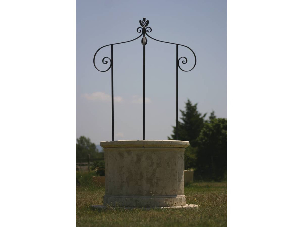 Gartenbrunnen - Durchmesser 120 x 210 cm - Höhe des Steinkörpers: 78 cm - Innendurchmesser 77 cm
